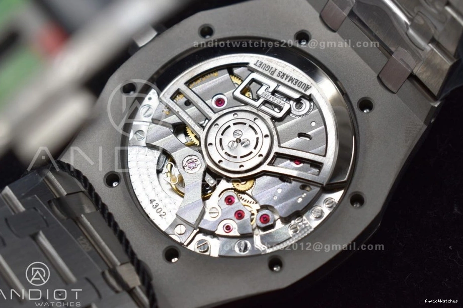 StreetReady SS 15510 41mm on Royal Bracelet Textured Oak Dial 1:1 